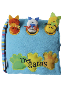 TRES GATOS