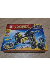 BAT HERO LEGOS.